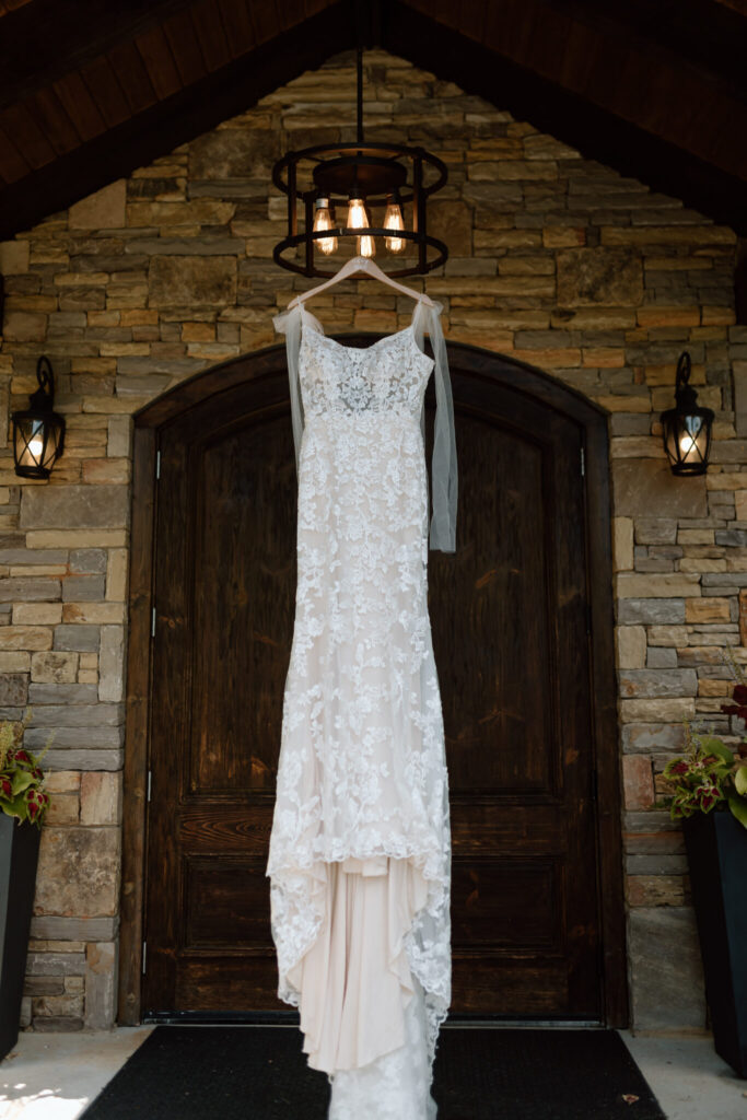 Blue Mountain Vineyards Wedding dress